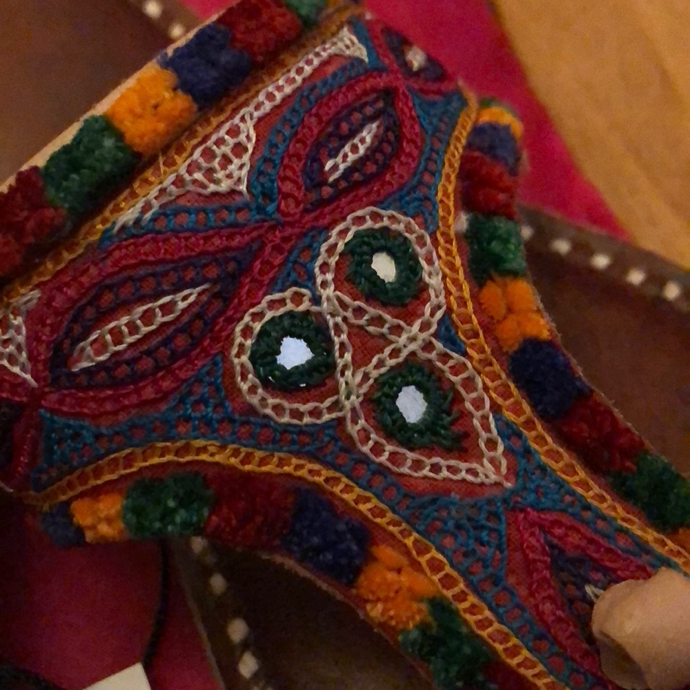 Made in India colorful summer sandals - Picture 3 of 3